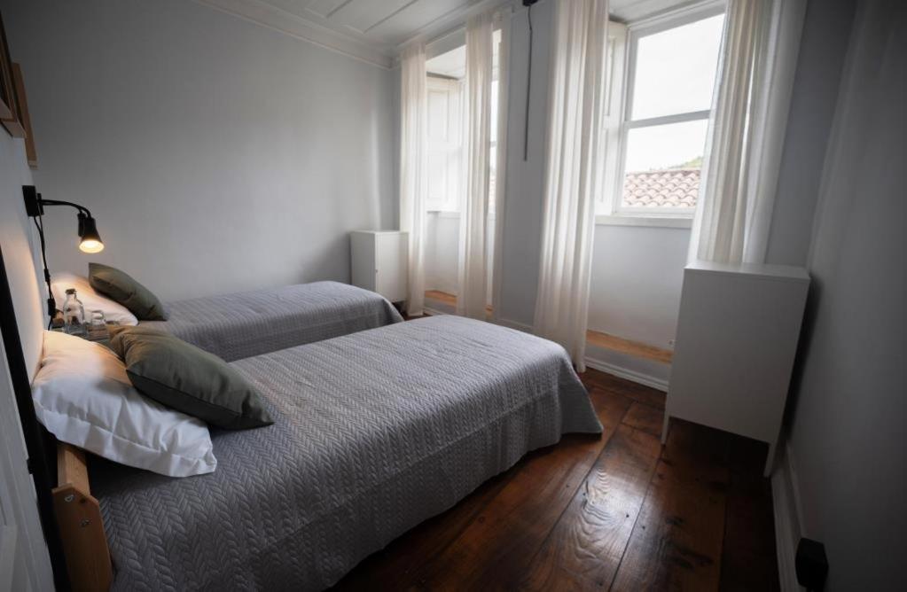 Inn Door 21 - Hostel & Suite Braganca Exterior photo